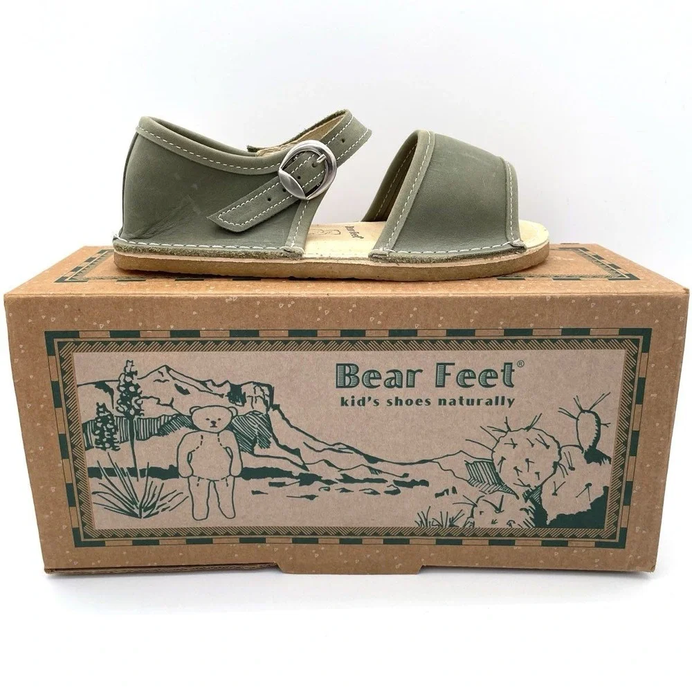 Bear Feet San Olv Olive Leather Kid's T-Strap Sandals Size 12 DS NIB